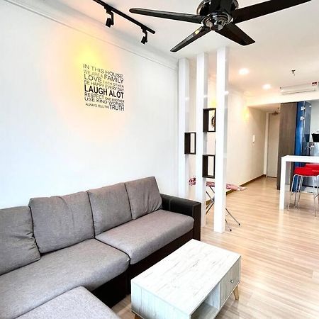 Concept Suite 05 @ The Wave Residence Tranquerah エクステリア 写真